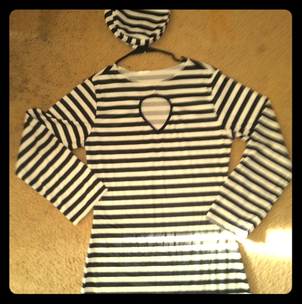 Sexy Convict Costume and cute hat!